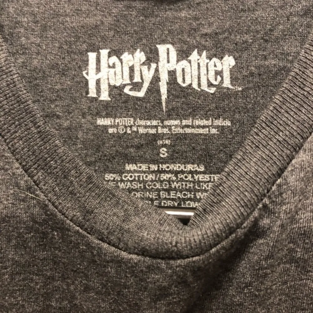 Harry Potter "Hogwarts" TShirt - Image 2