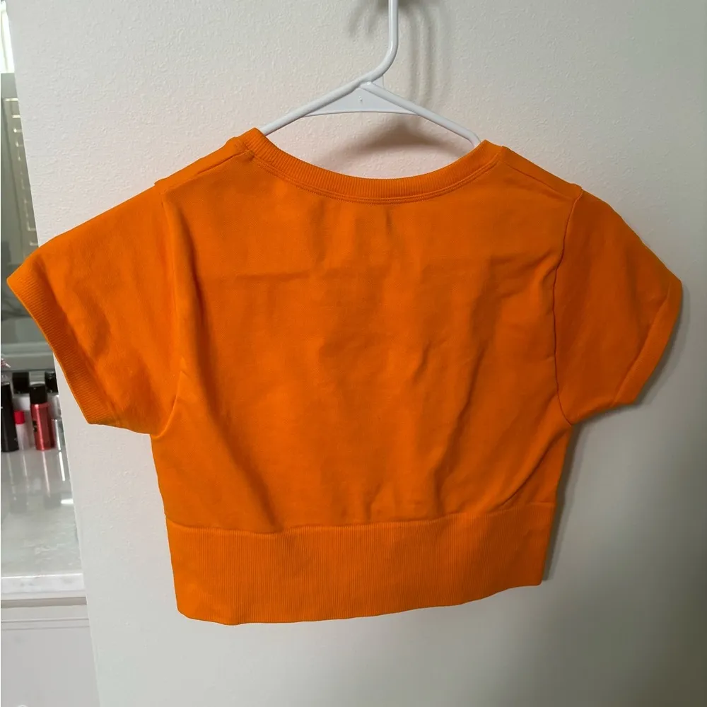 aerie sidewalk seamless cropped shirt - Image 3