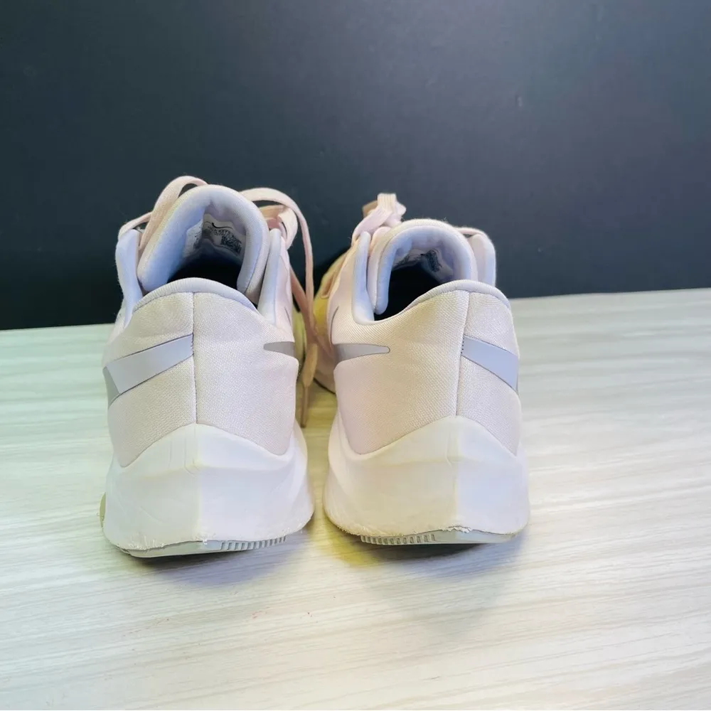 Nike  Zoom Winflo CK4475-600 Pink Running Shoes Sneakers Size 7 - Image 4