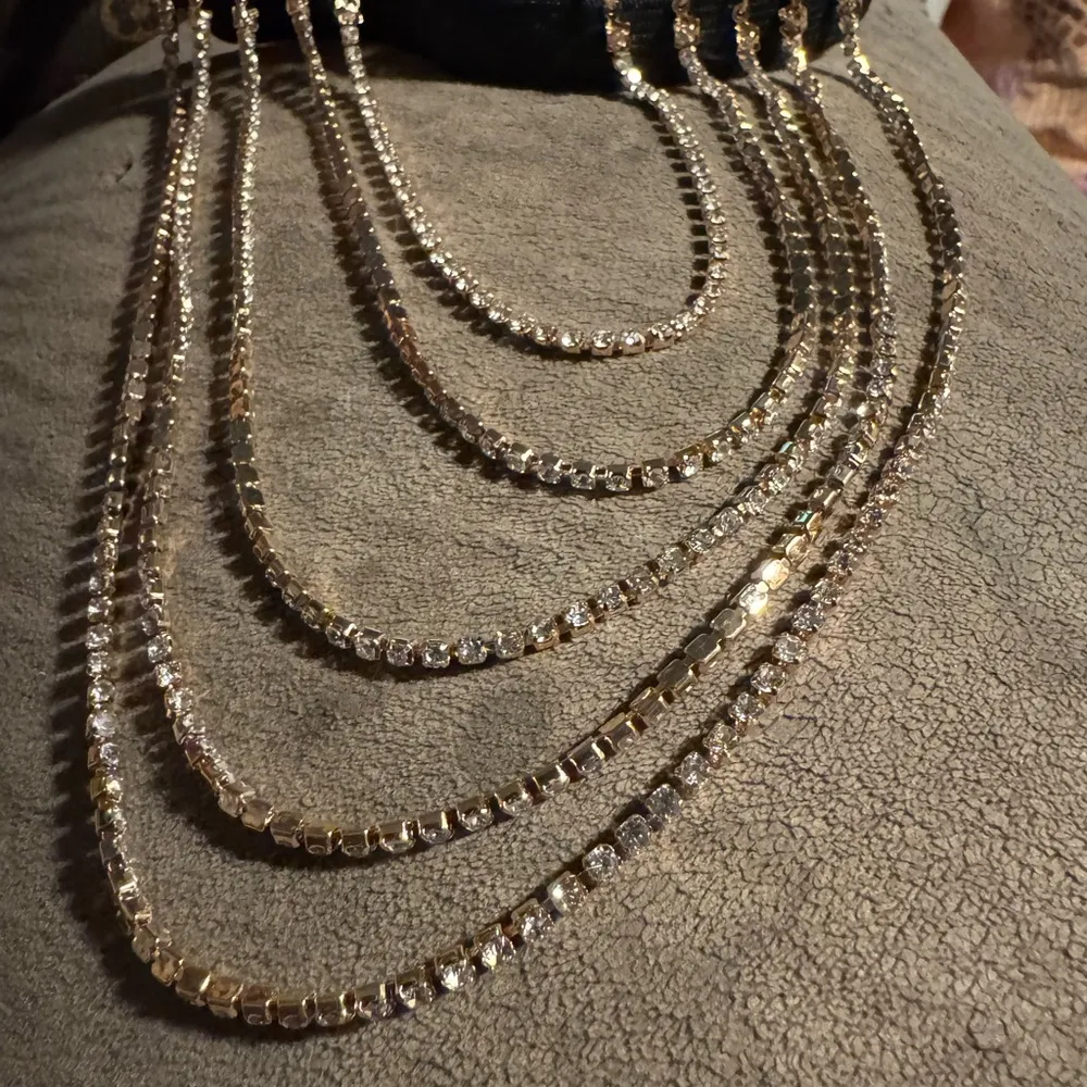 Black and Gold Beaded Garter Belt - Image 2