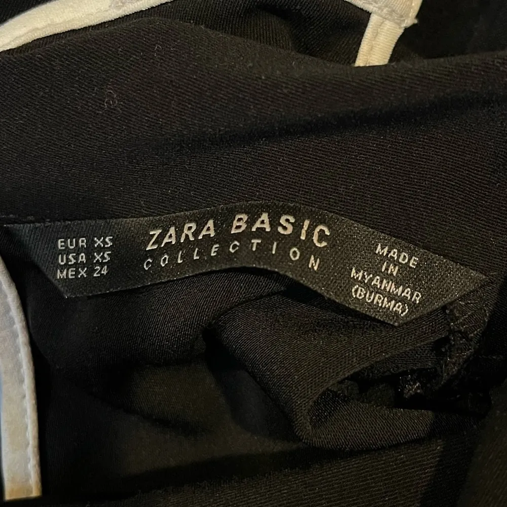 Zara Rolled Turtleneck Blouse Black White Size XSmall - Image 5