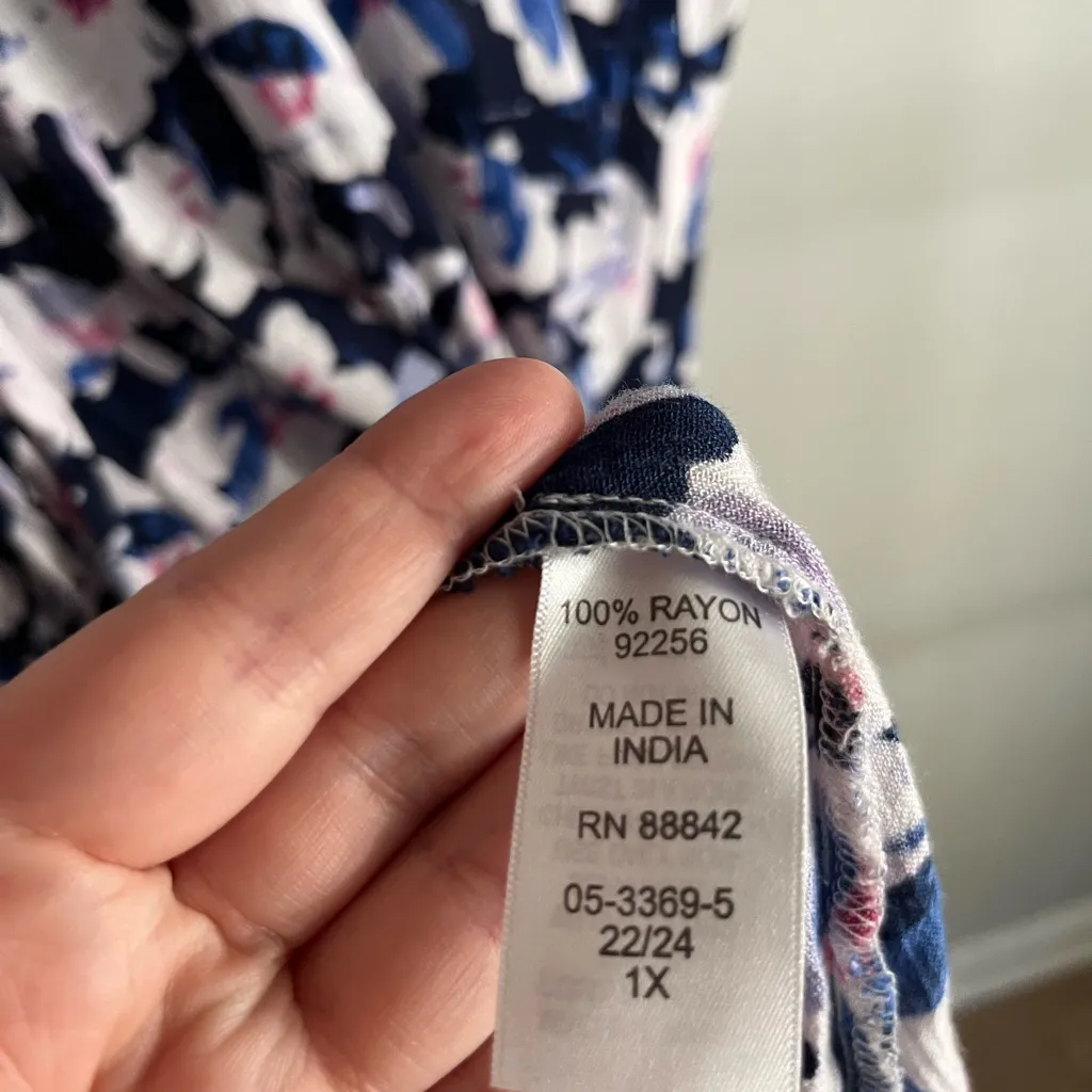 Woman Within Floral Crinkle Maxi Dress 1X 22/24 Petite Navy Pink Rayon Boho - Image 7