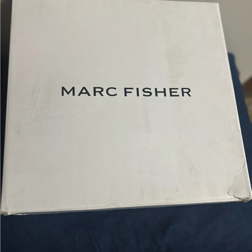 Marc Fisher Women's Godina Espadrille Square Toe Wedge Sandals - Image 13