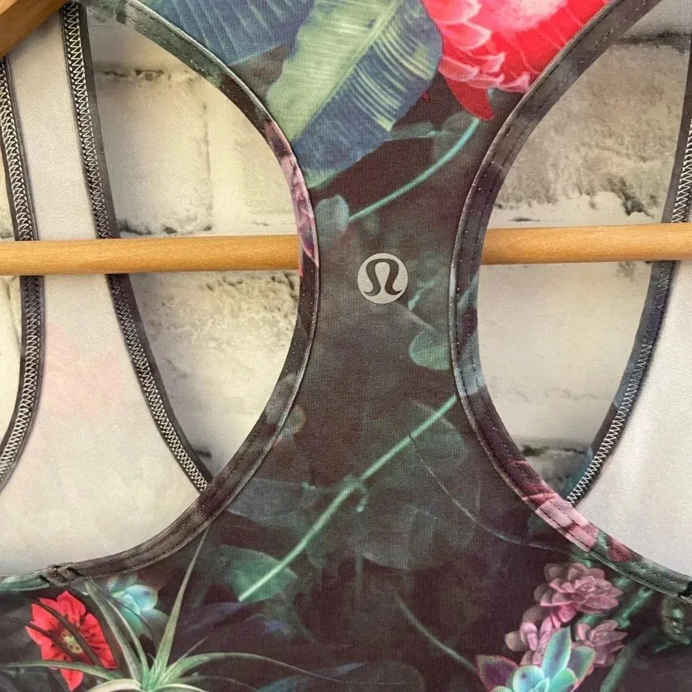 Women’s Lululemon cool racerback tank top black with tropical flowers size 2 - Image 3