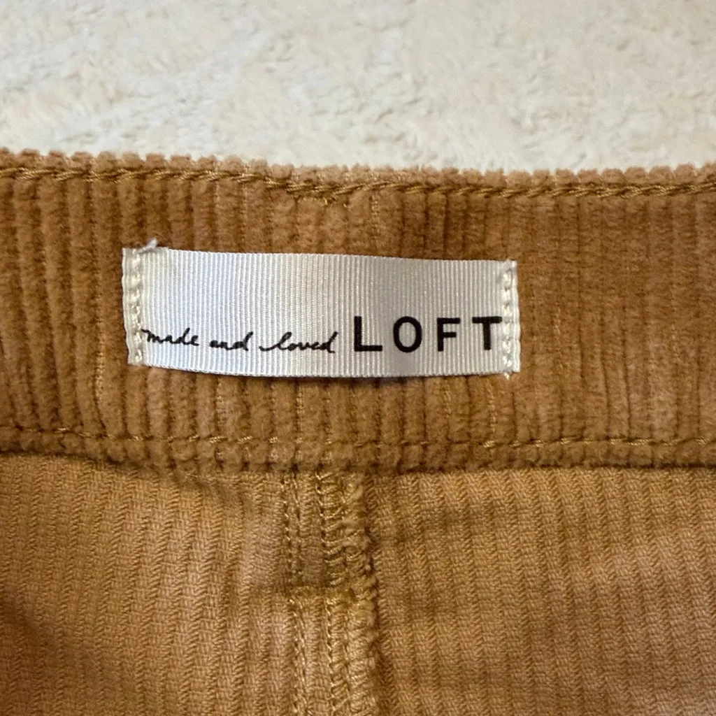 Loft- Light Brown High Rise Straight Leg Corduroy Pants- Size 29/8 - Image 3