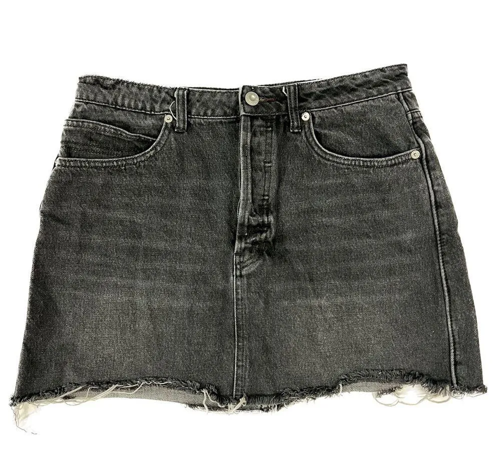 We The Free Faded Black Denim Skirt - Size 30 - Image 3