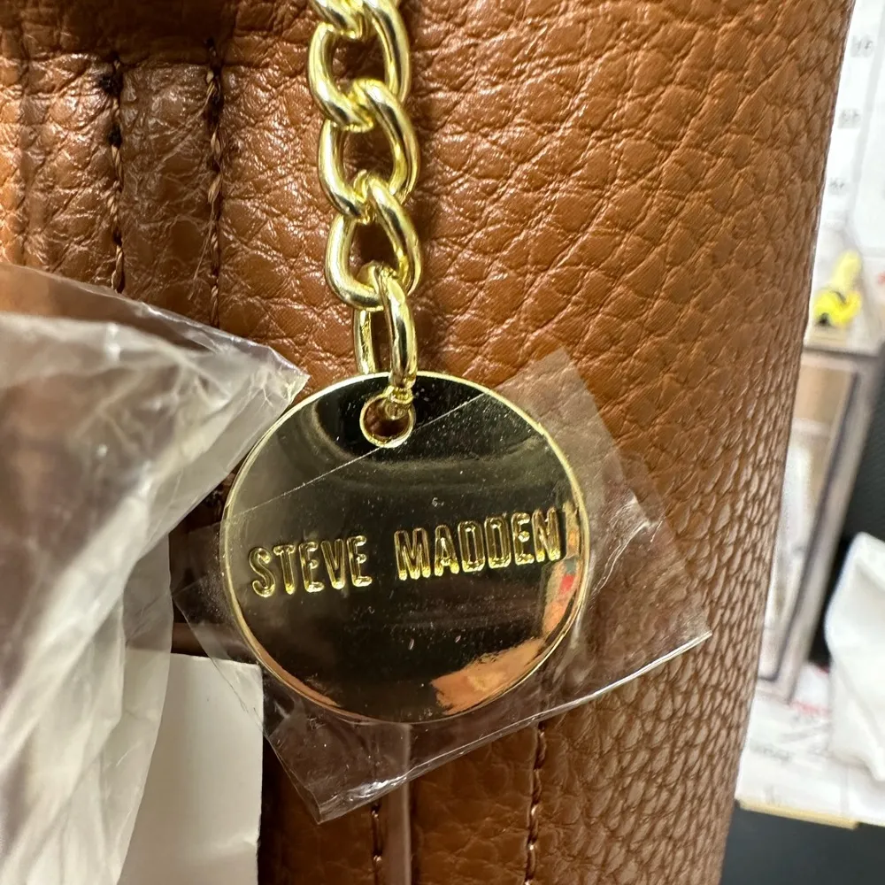 Steve Madden brown leather crossbody purse - Image 5