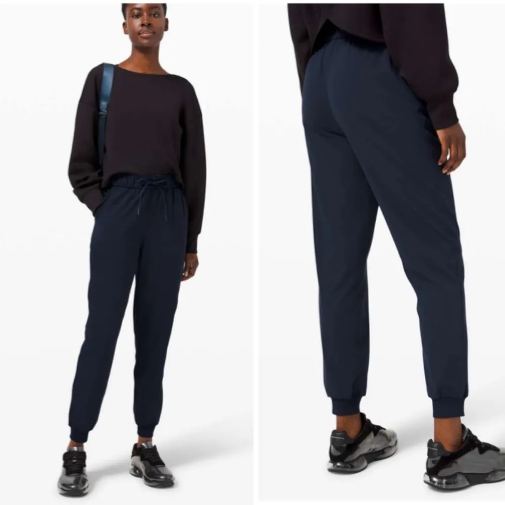 Lululemon Keep Moving Jogger high rise relaxed fit navy blue Size 2 - Image 2