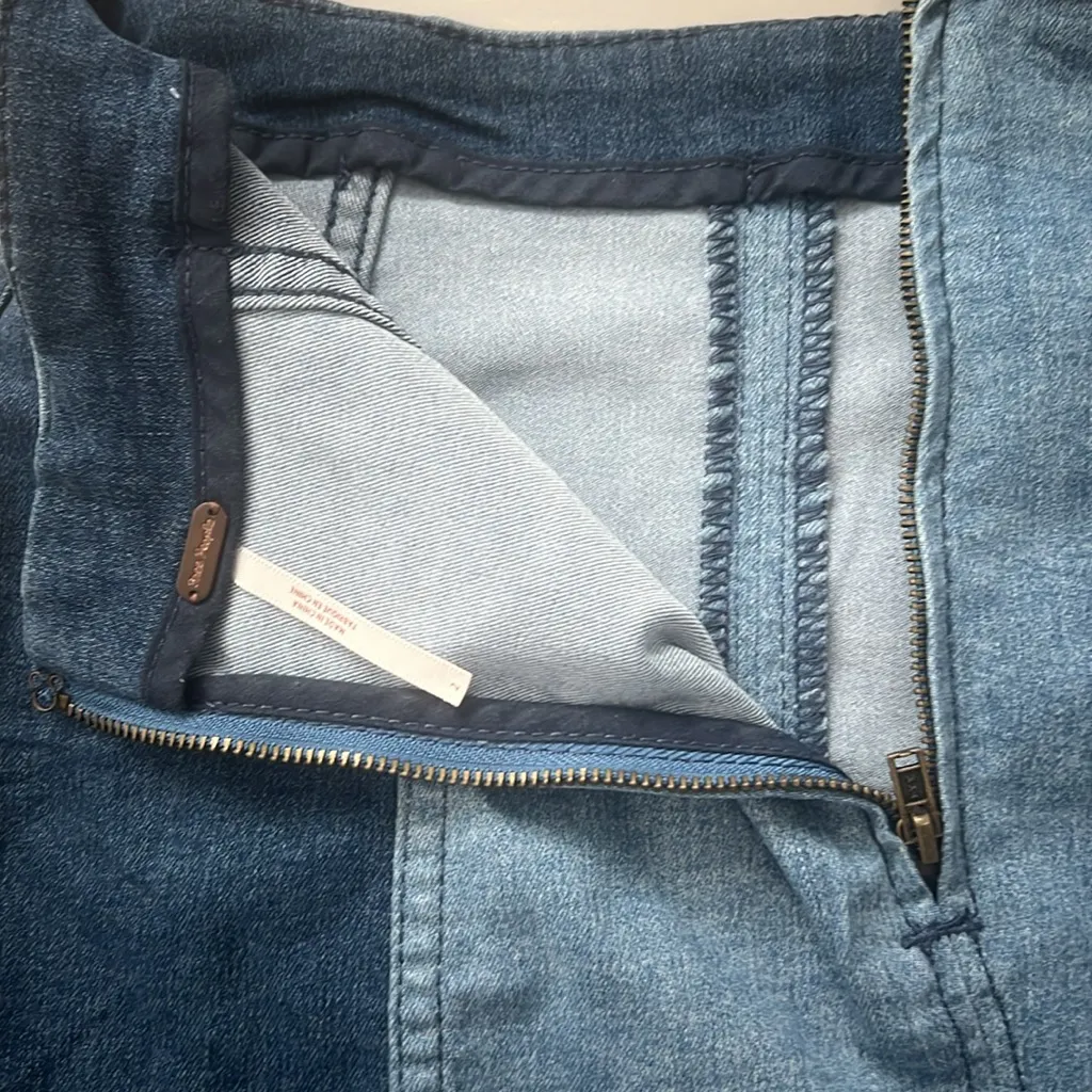 Free People Two Tone Denim Mini Skirt Size 2 - Image 2