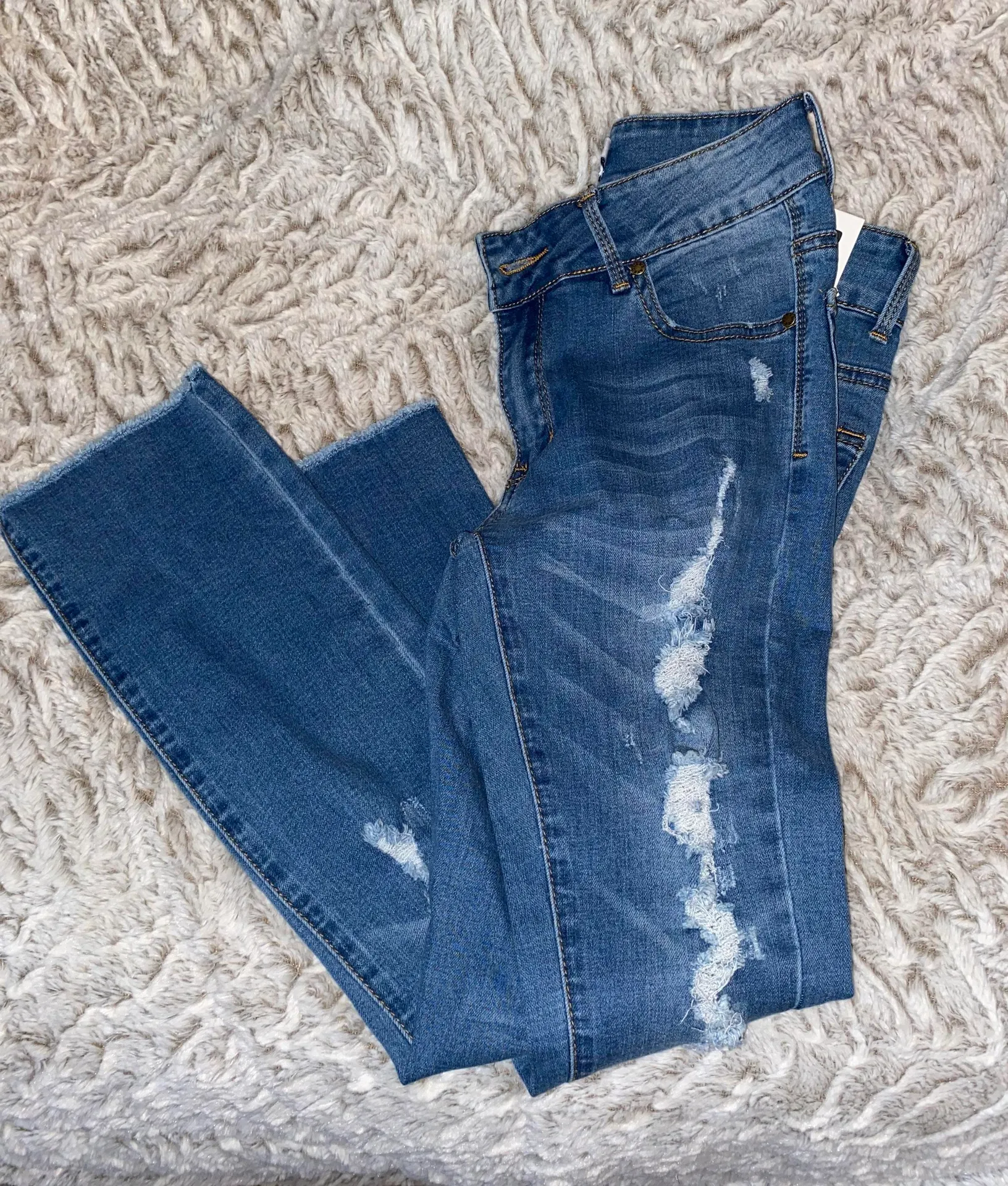 Distressed Jeans - Image 2