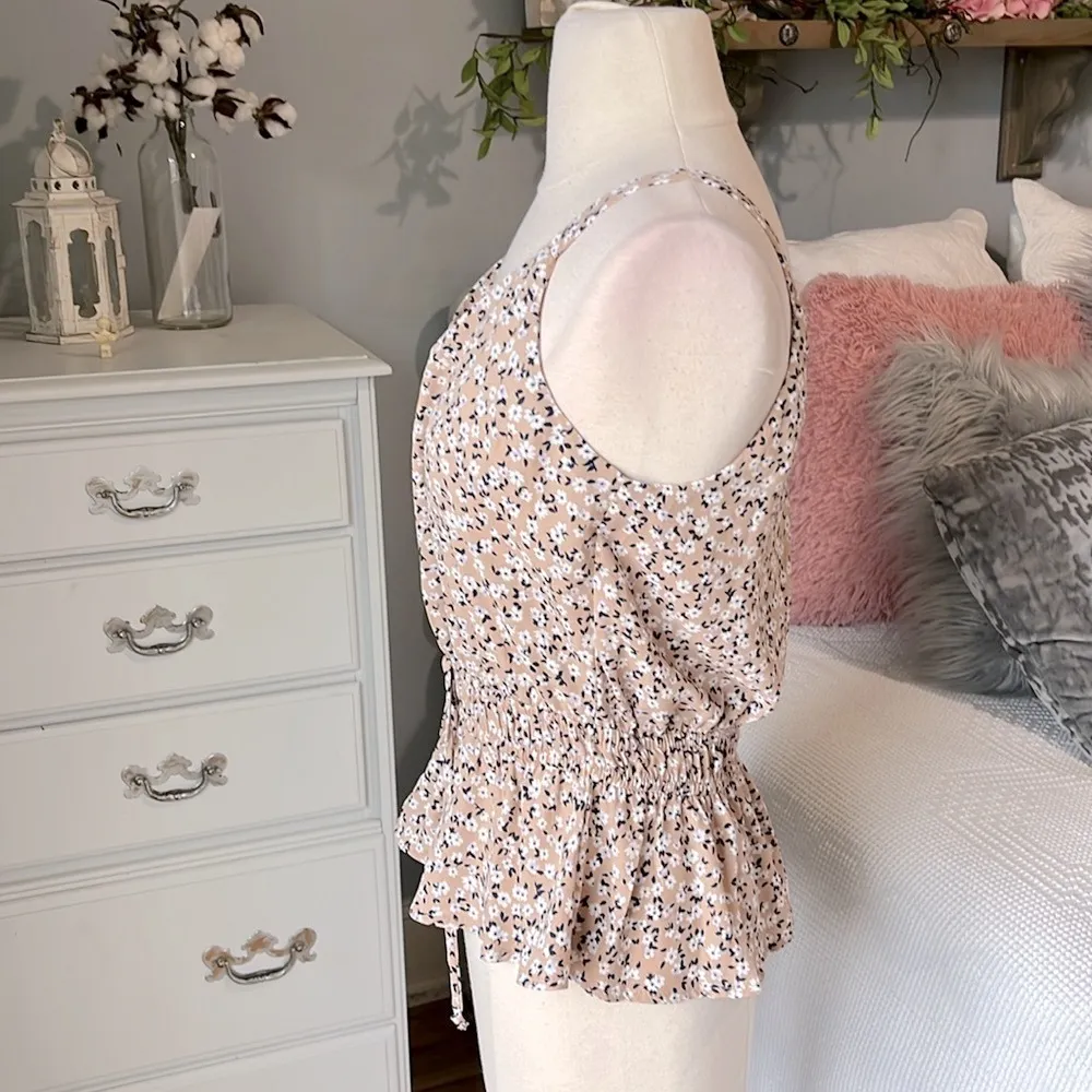 Floral Fit and Flare Tank Top Cinched Waist Tan Sienna Sky Womens Medium Silky - Image 6