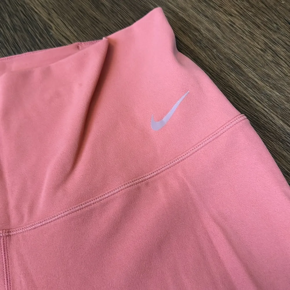 Nike bike shorts - Image 2