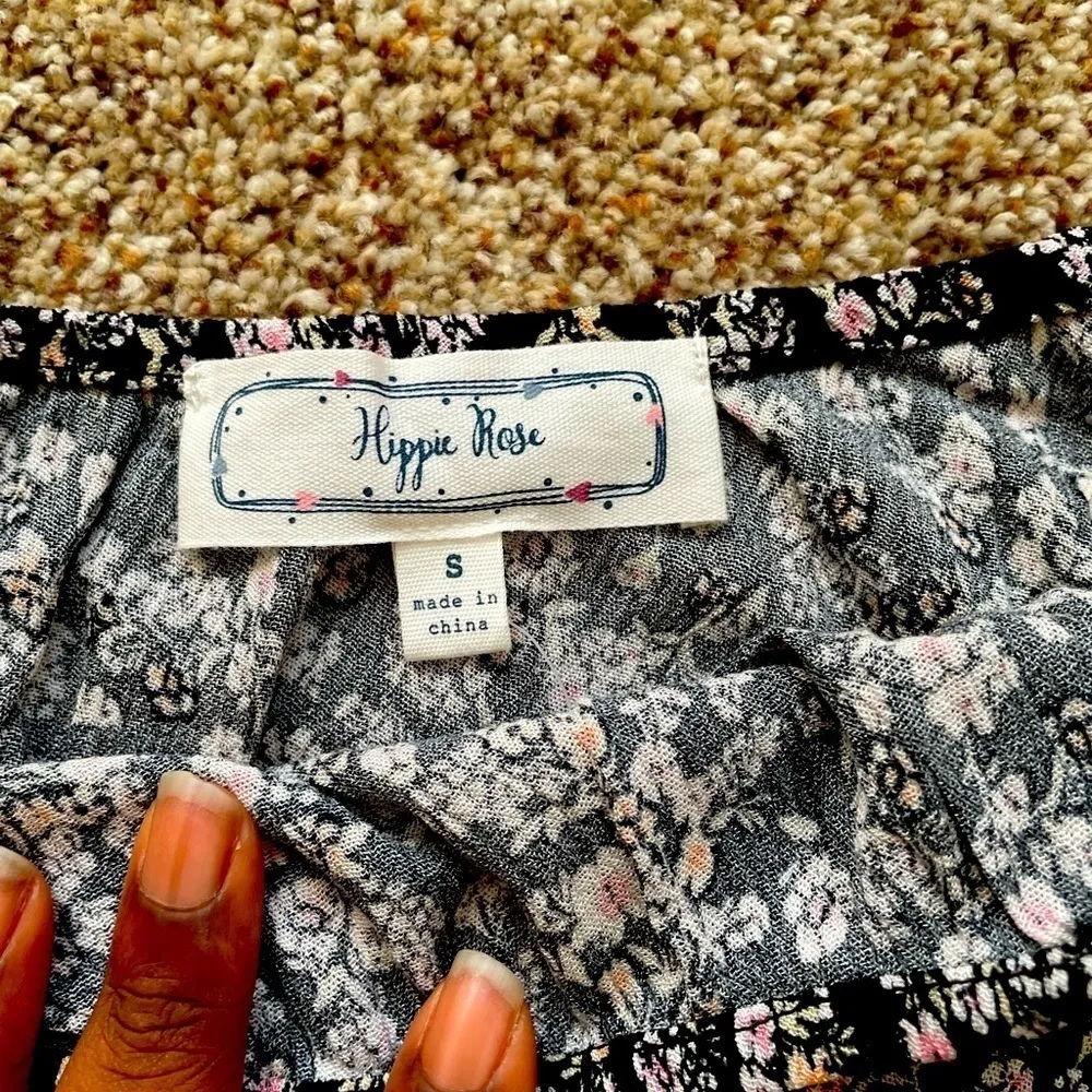 Hippie Rose One Shoulder Cropped Drapey Blouse Size S NWT - Image 3