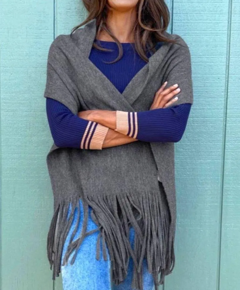 Gray Fringe Scarf - Image 2