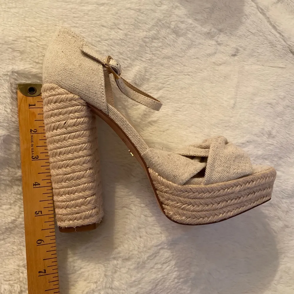 Rachel Zoe Knotted Platform Sandal in Natural

Color:Natural - Image 4