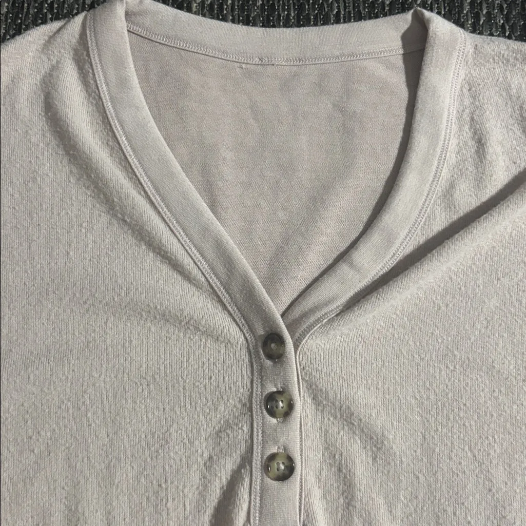 Alo yoga alolux soho henly - Image 3