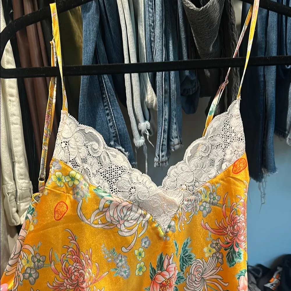 We Are HAH Floral Lace - Image 3