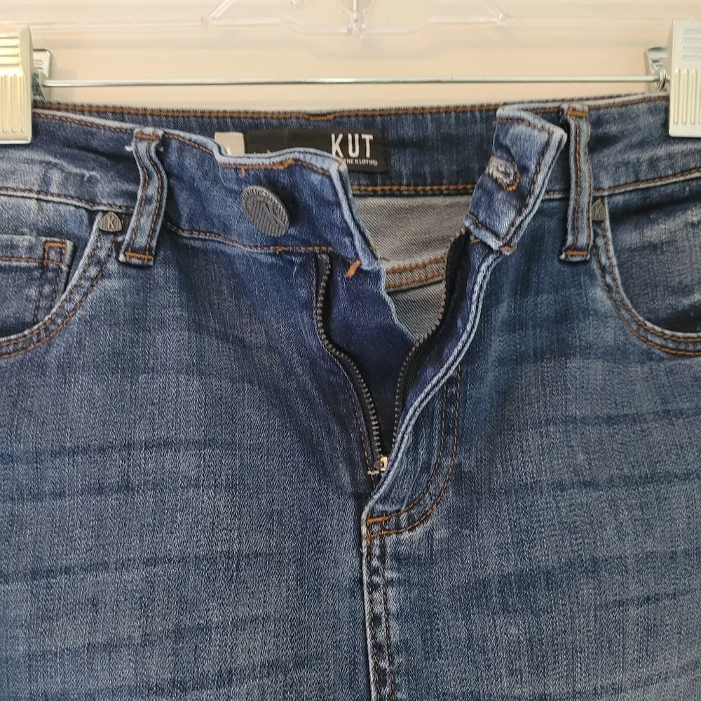 Kut from the Kloth Connie Step Hem Skirt - Image 3