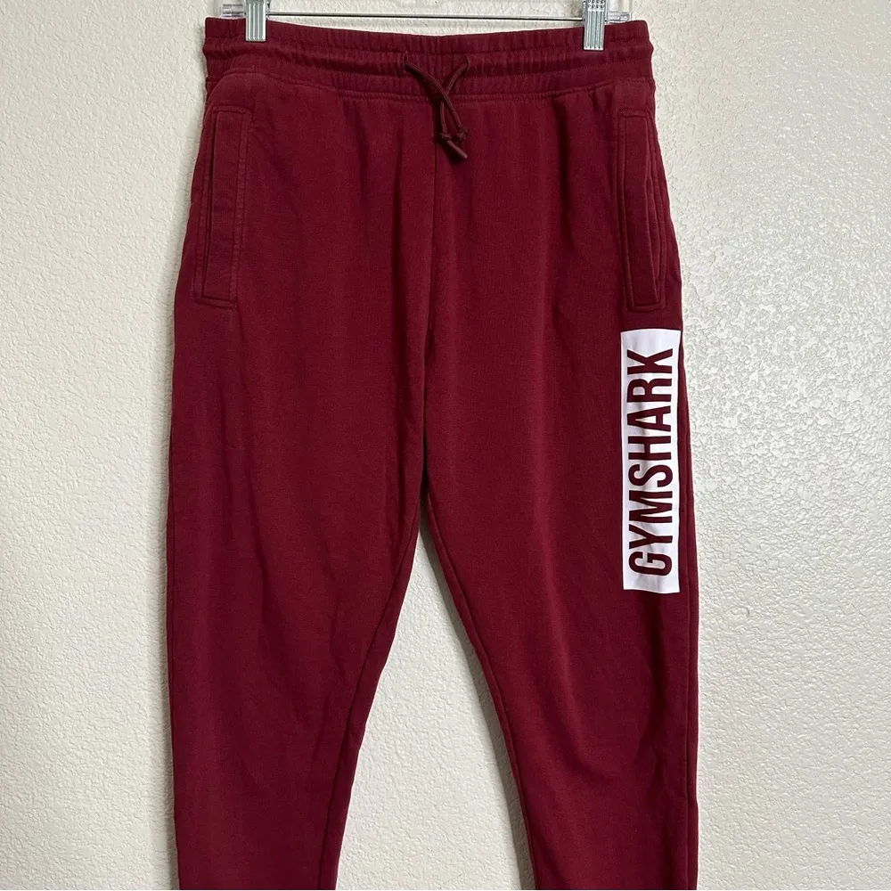 Gymshark Women's Maroon Athletic Jogger Pants, Sz Medium - Image 2