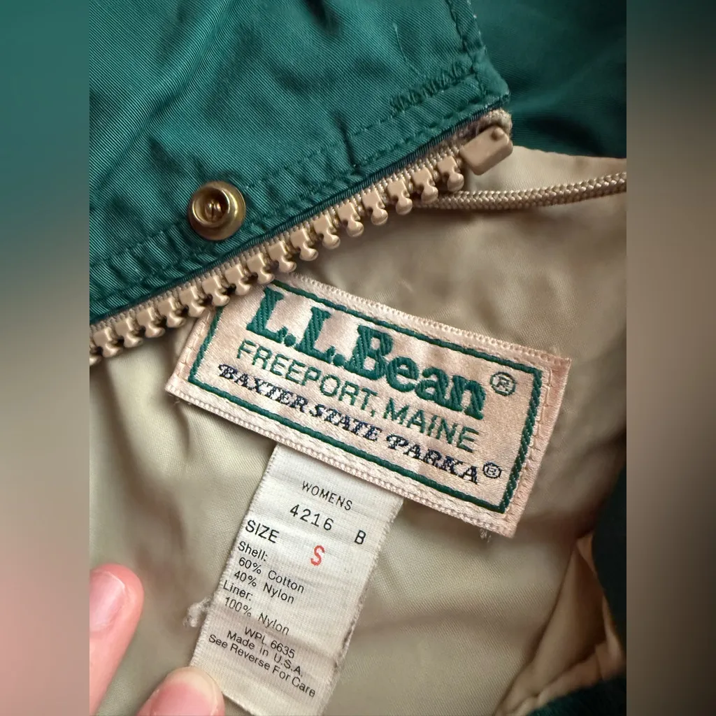 LL Bean Jacket size S Green - Image 2