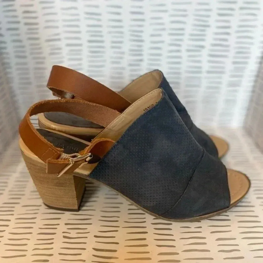 Sophia Milano Navy Suede Sandals Open Toe‎ Slingback Made In Italy size 9.5 Blue - Image 4