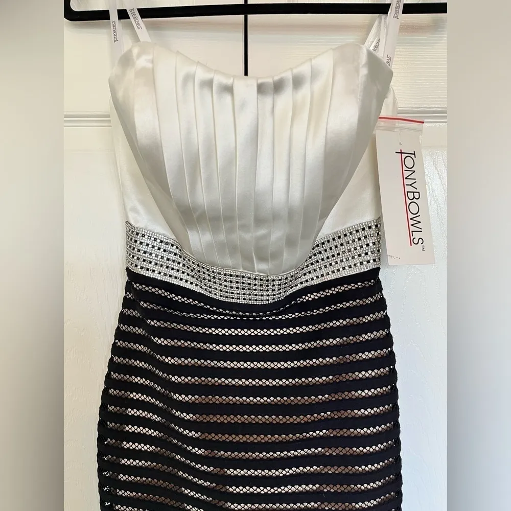 NWT Tony Bowls Black and Ivory Cocktail Dress Size 0 - Image 2