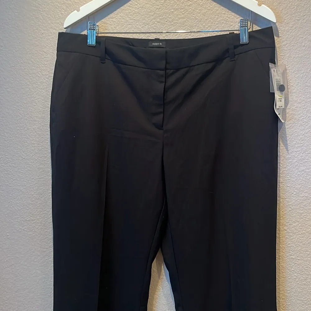 New Attention Women’s Mid Rise Modern Fit Black Slacks Unlined Size 14 NWT - Image 3