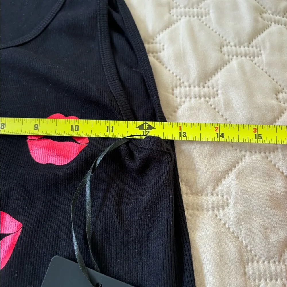 Lauren Moshi Blk lips med tank NWT - Image 5
