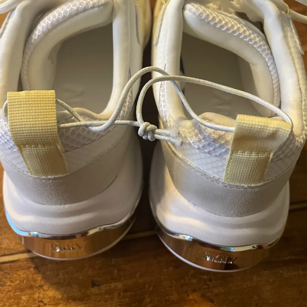 NWOT Juna Sneaker (Women) - DKNY - - Image 6