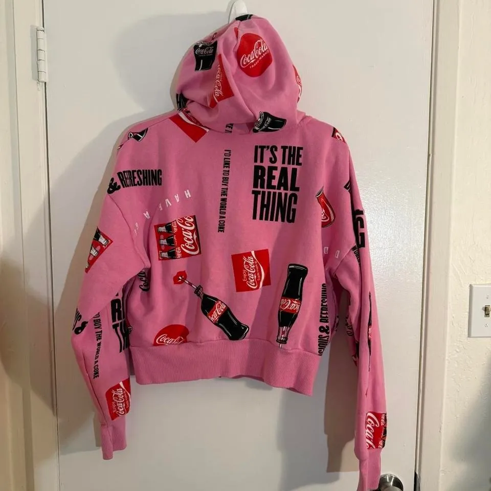 Coca-Cola Pink Women's Cropped Hoodie Sweater XL with Red Black Graphics - Image 5