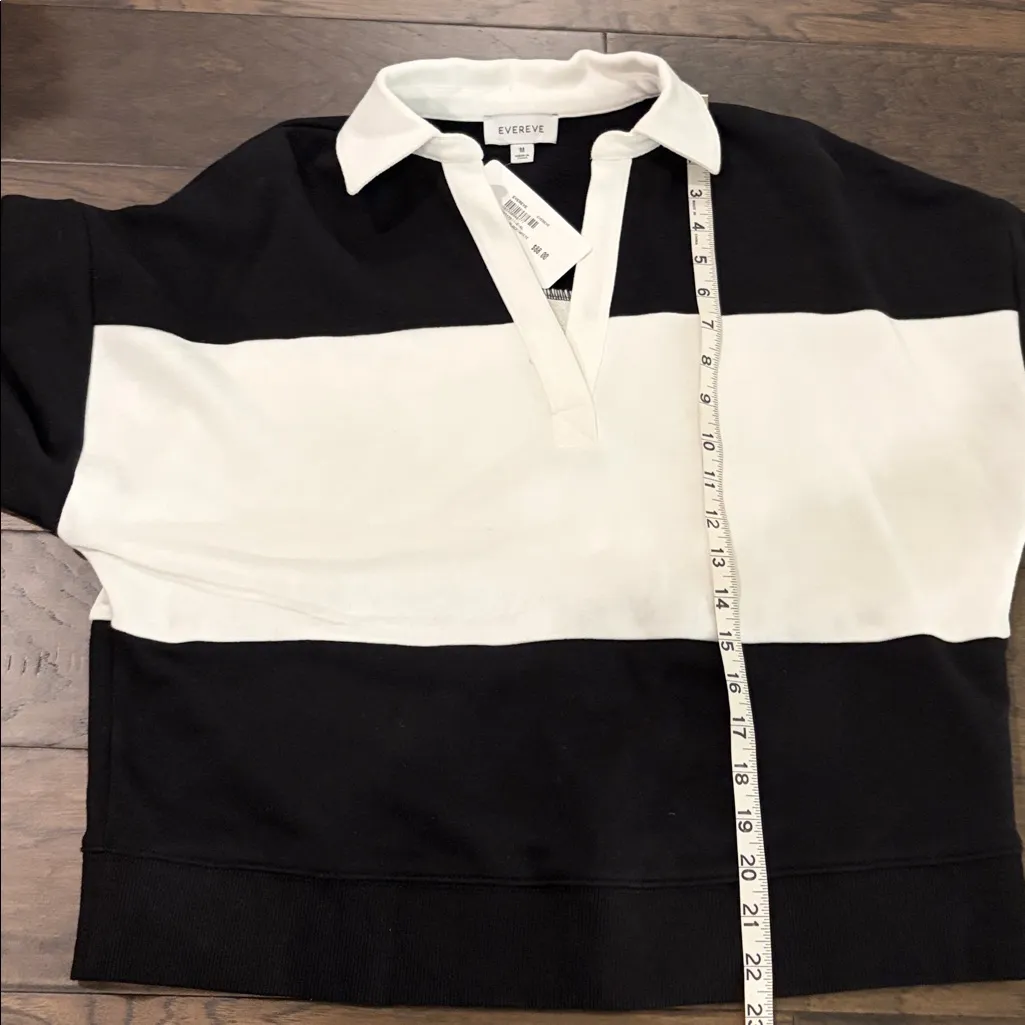 New With Tags Evereve Ozzy Rugby Sweatshirt Sz M - Image 9