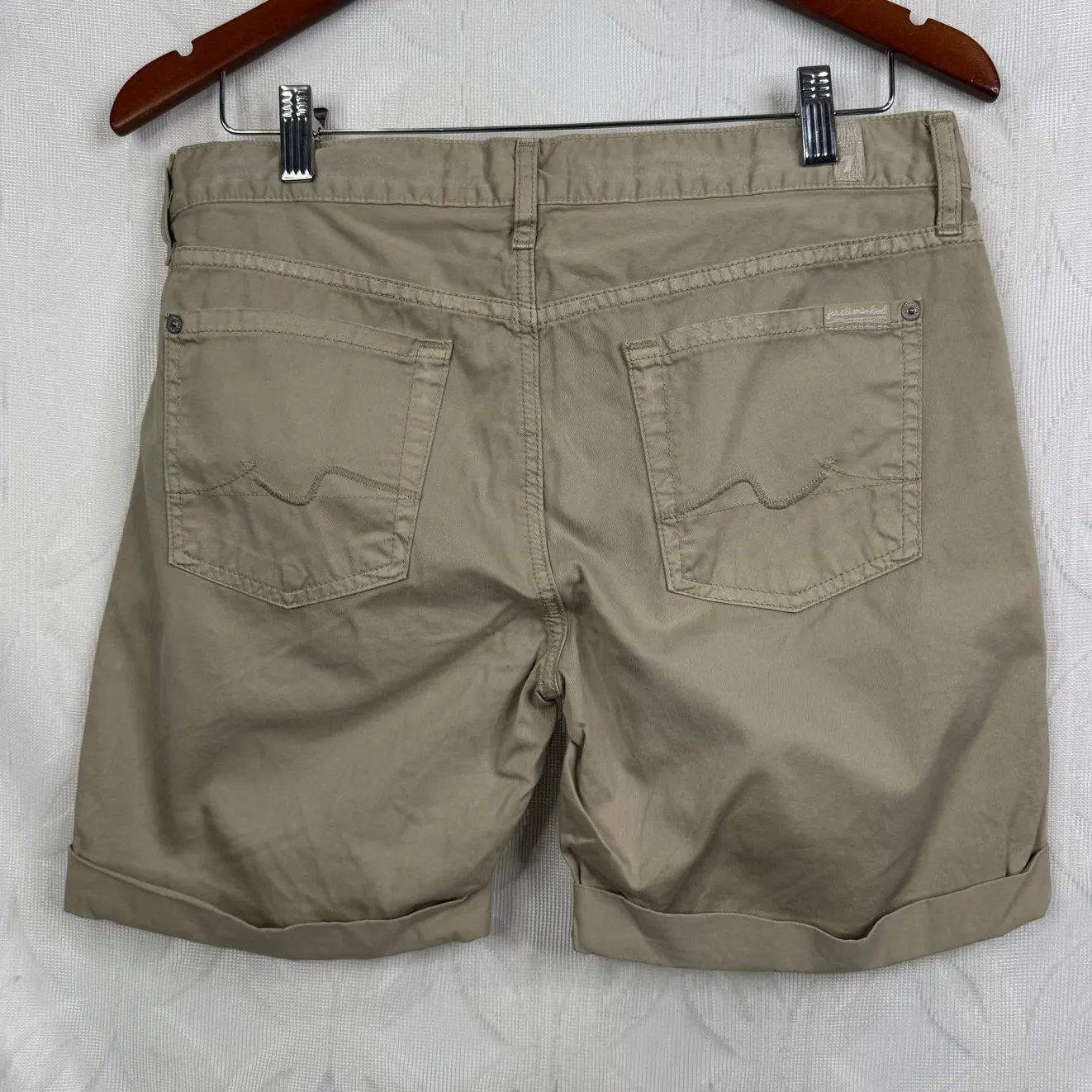 7 For All Mankind Josefina Boyfriend Khaki Chinos Army‎ Green Shorts Size 27 - Image 4