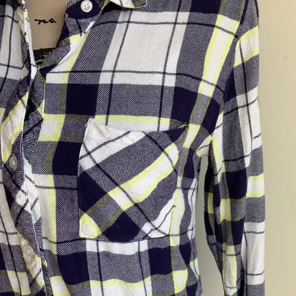 Rails Hunter Navy and Yellow Flannel Size Small - Image 6