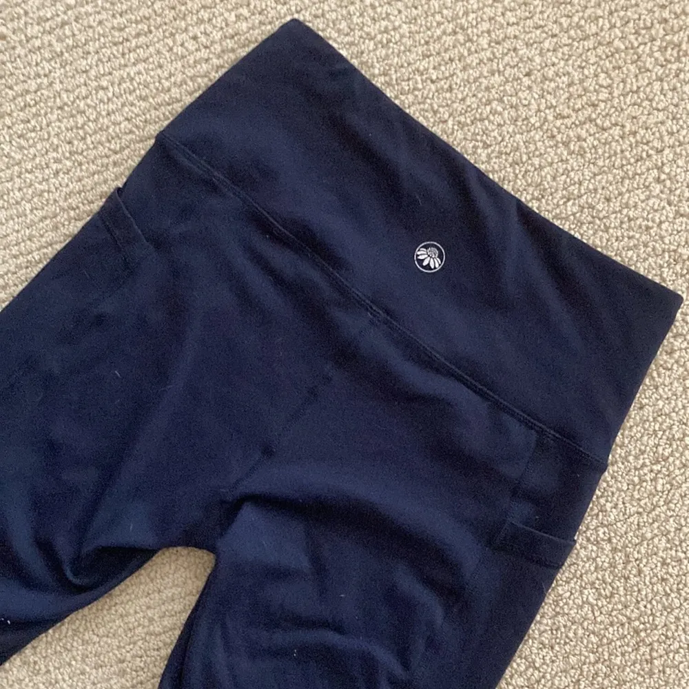 Senita Athletics High Rise Full Length Leggings Navy Blue Pockets Like New Small - Image 10
