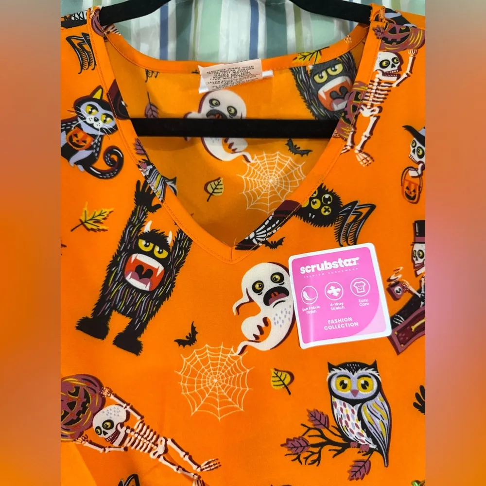 Halloween Scrub Star Skeletons Frankenstein Ghost Orange Women’s Top NWT 2xl - Image 4