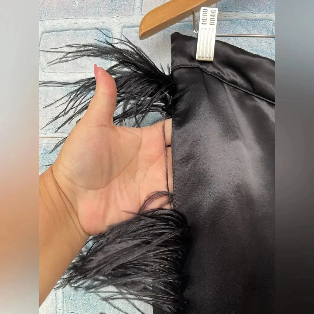 MARQUES' ALMEIDA
Feather - Image 4