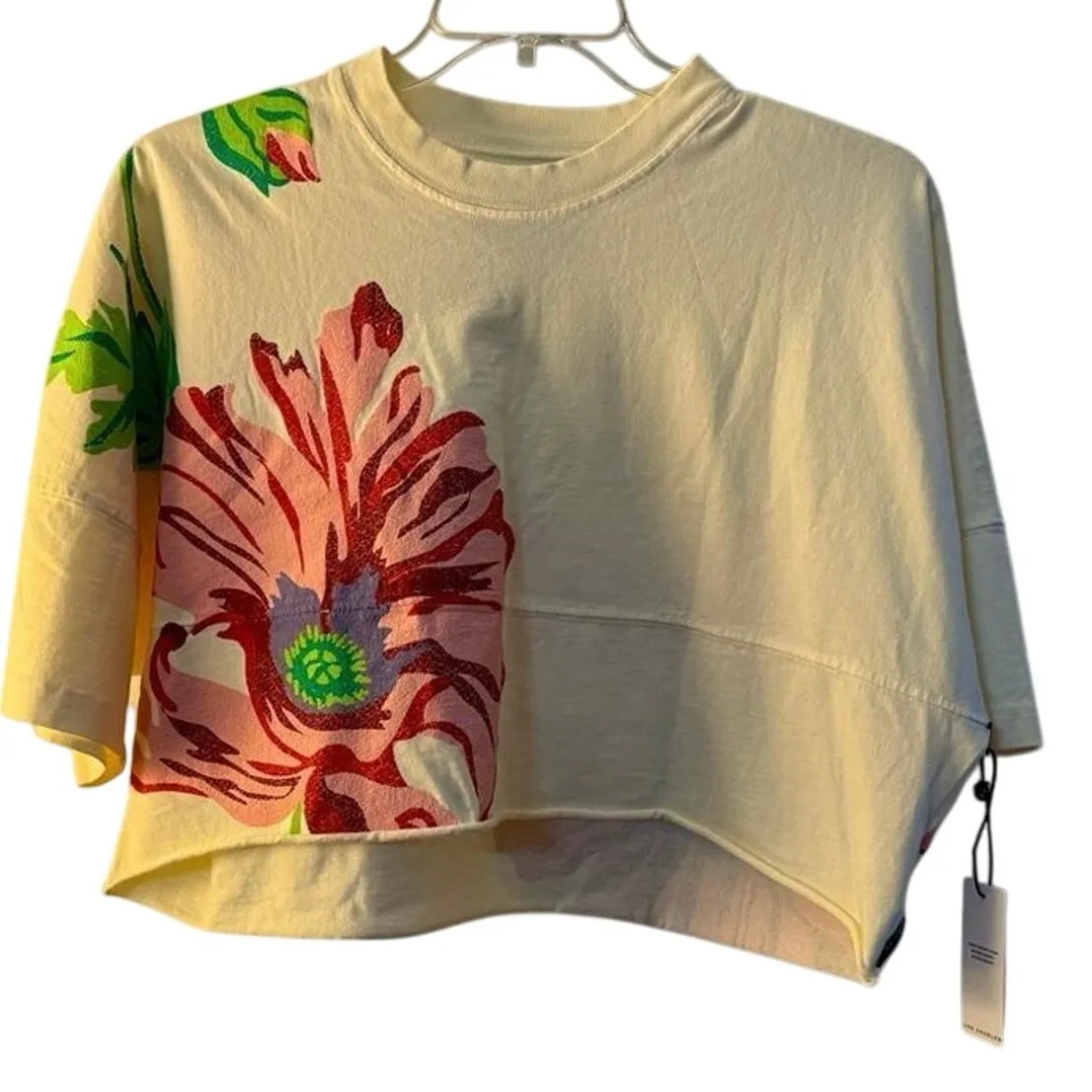 SPIRIT JERSEY Isla Bonita Floral Crop Top, Size M, New with tag - Image 2