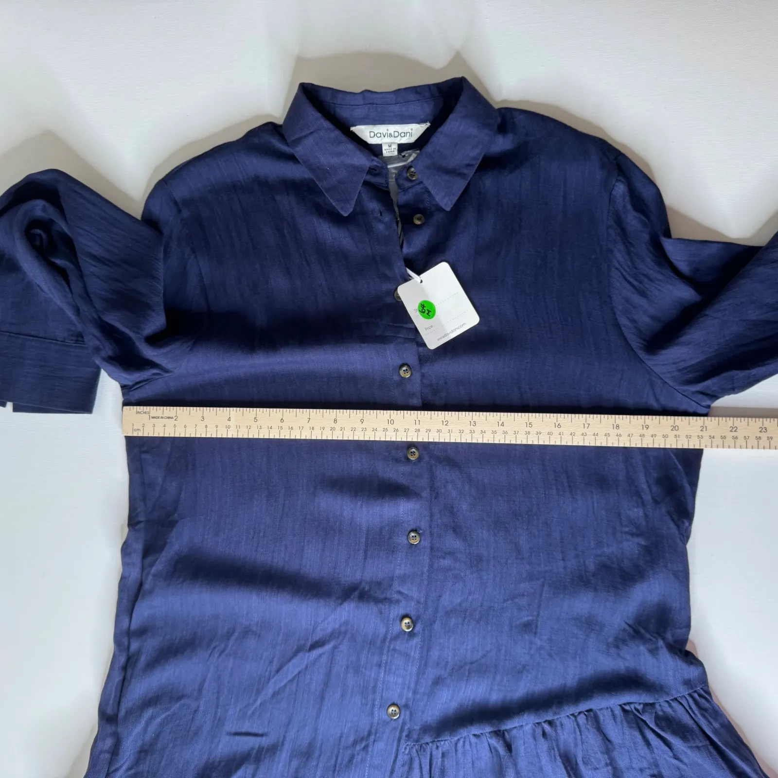 NWT Davi & Dani‎ Button Down Tunic Top Medium Blue Peplum Hem Pockets Lagenlook - Image 10