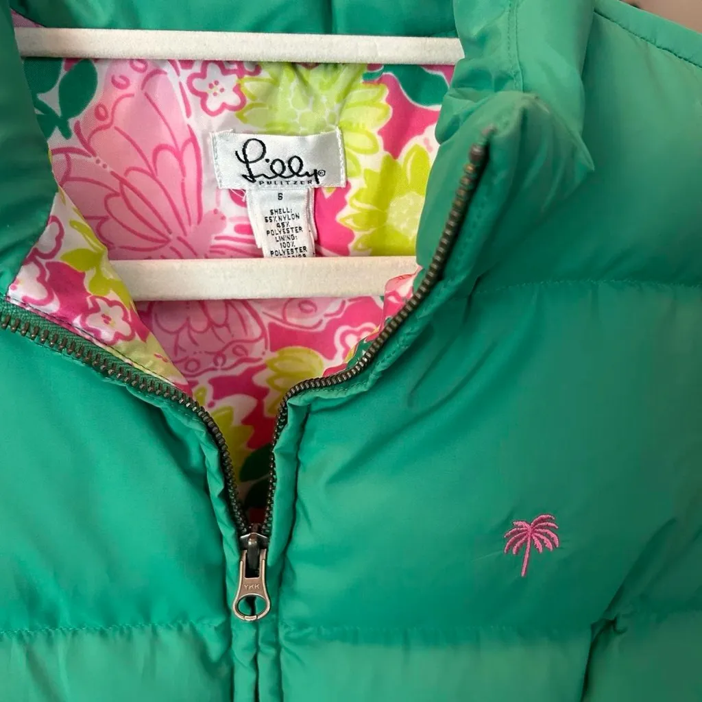 ✨ Lilly Pulitzer Goose Down Puffer Vest | Sz S ✨ - Image 2