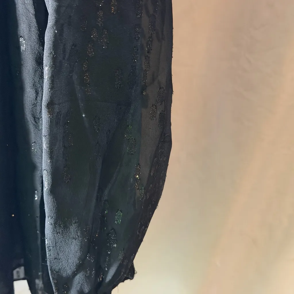 Lily Pulitzer Emilee Long Sleeve Off-Shoulder Top Onyx Color Size Medium Metalli - Image 9