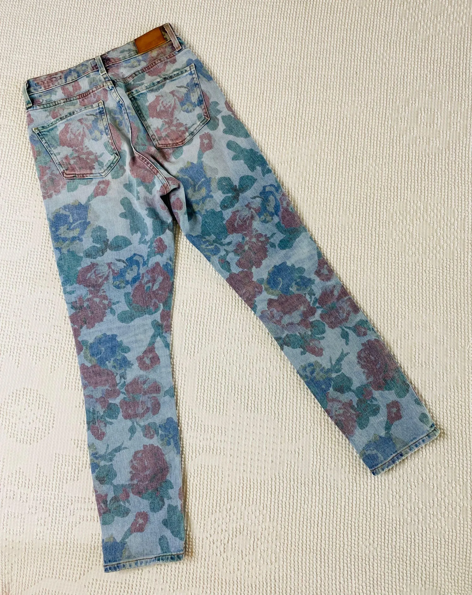 Citizens of Humanity Olivia Crop Floral High Rise Jeans - Image 3