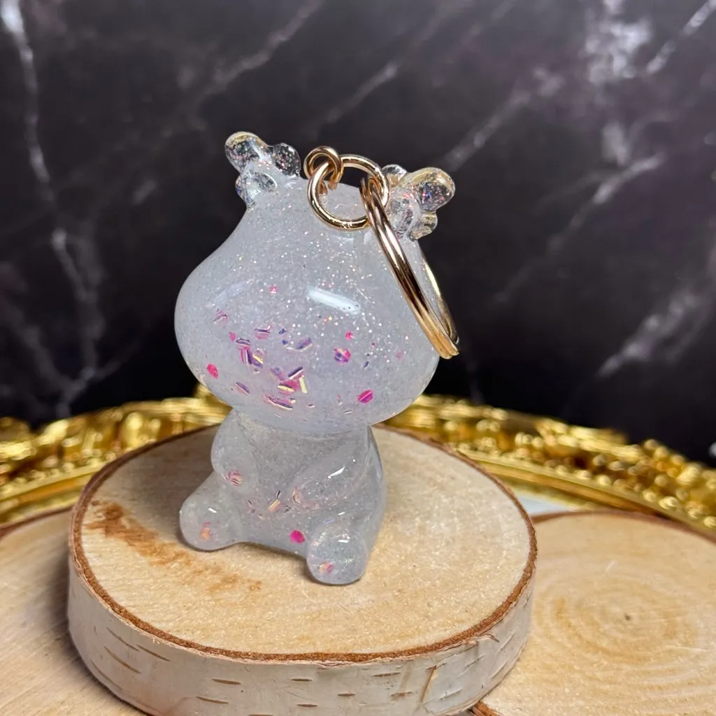 Glittery Resin Animal Keychains, Rabbit, Deer, Bear with pink glitter, gold - Image 9