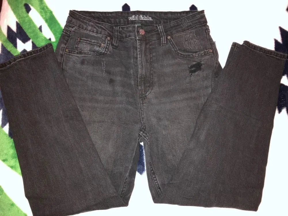 Wild Fable Hirise Black Ripped Mom Jeans  - Image 2