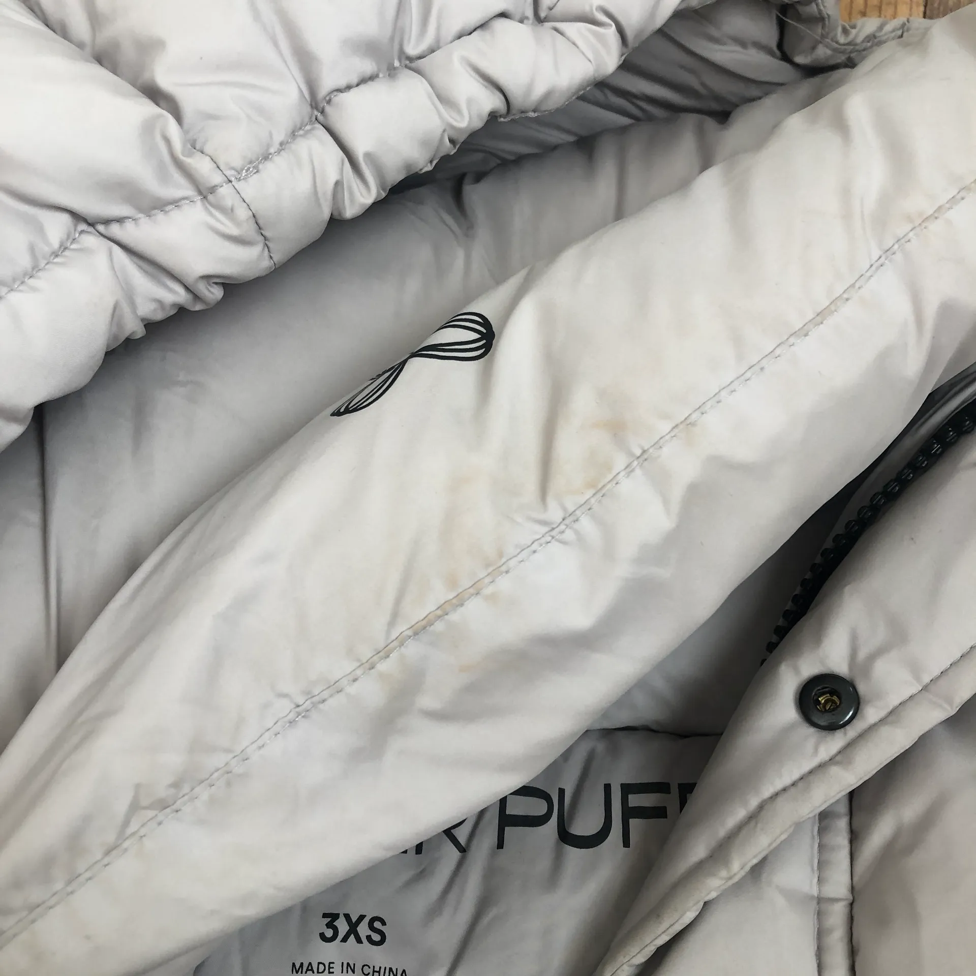 Aritzia Tna Super Puff Jacket Long - Image 6