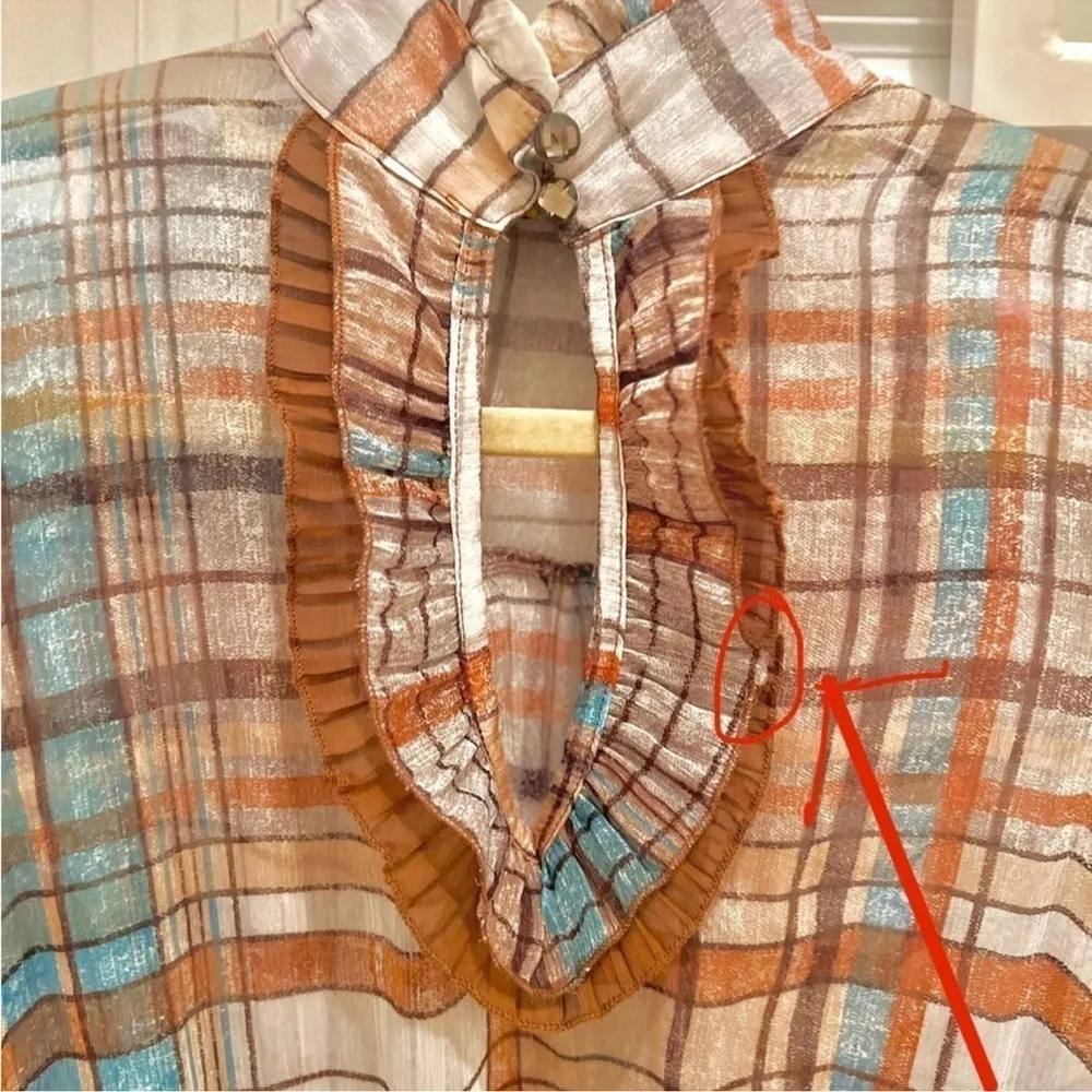 3/$25 Lucy Paris silk woven smocked plaid blouson 3/4 sleeve blouse top - Image 10