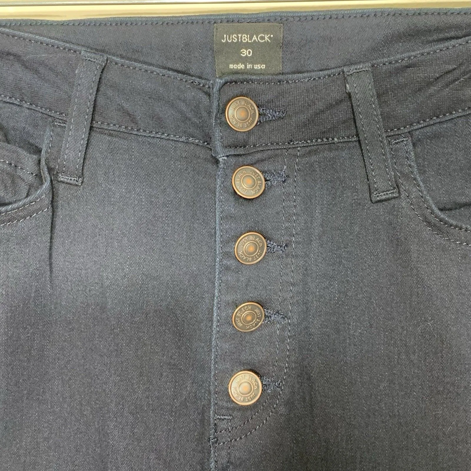 Just Black High Rise Button Fly Skinny Jeans Women’s Size 30 Dark Wash Frayed - Image 2