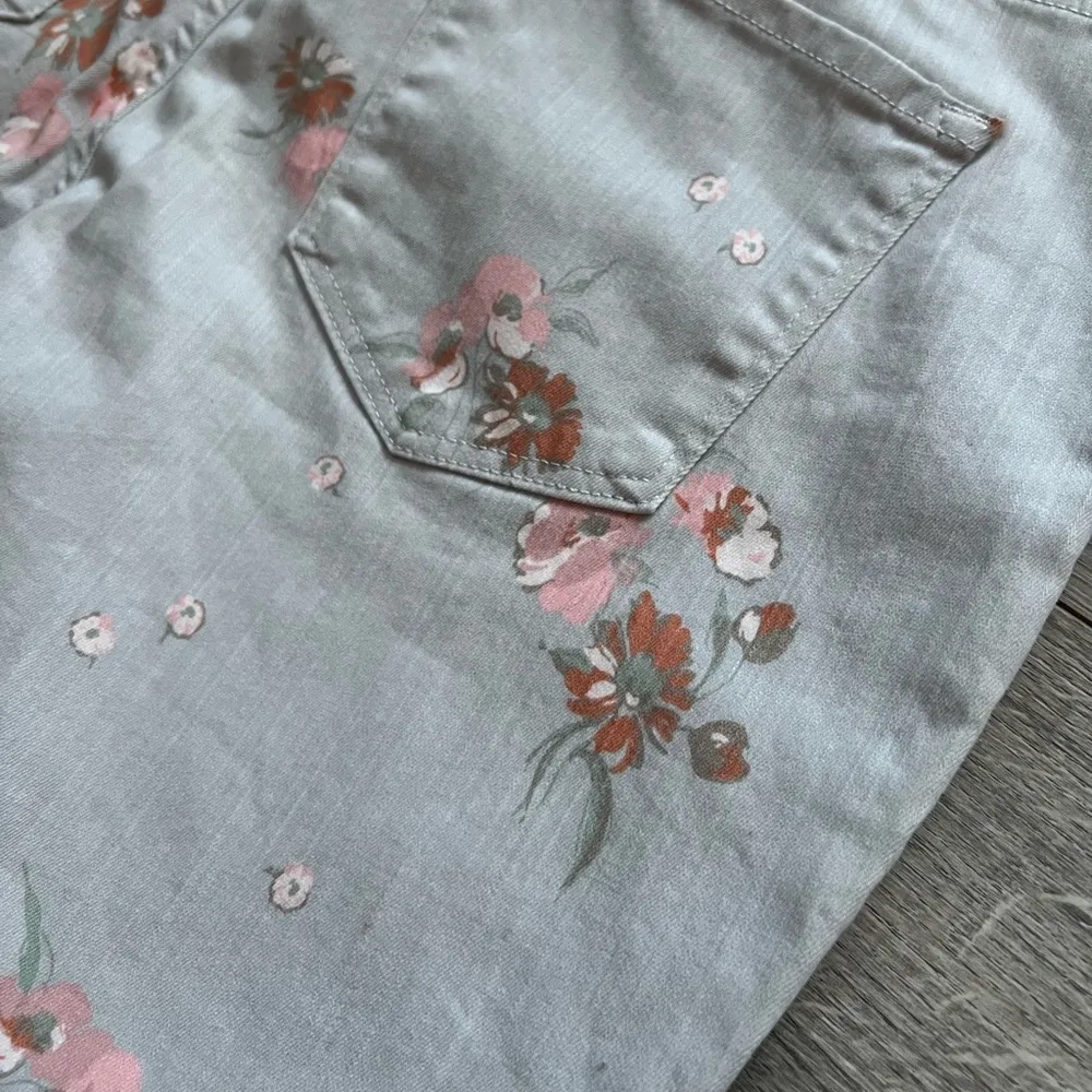 NWT Bandolino Plus Size Mandie Slim Printed Crop Jeans | Floral | 16 - Image 6