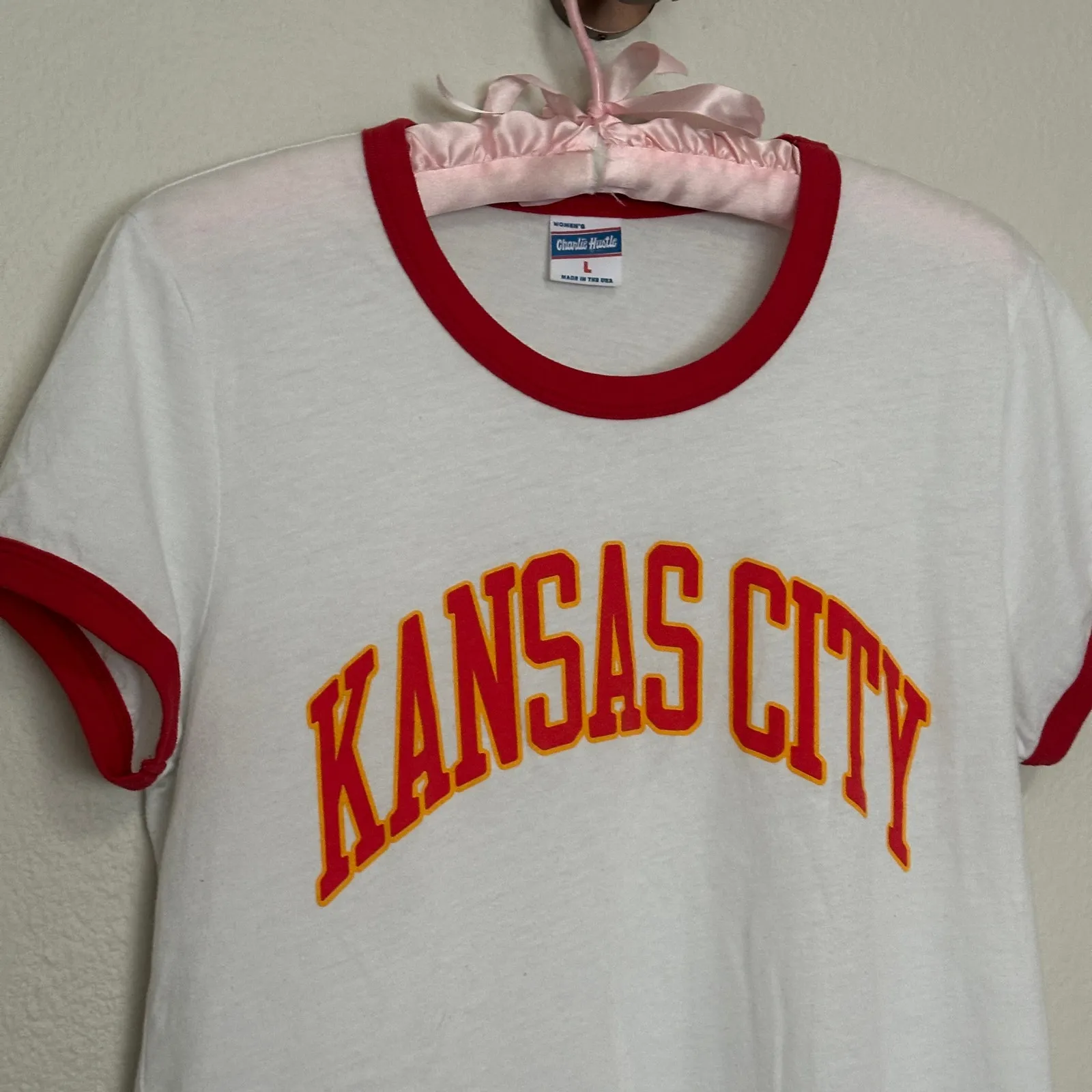 Charlie Hustle Kansas City Chiefs Ringer Tee Vintage Style Womens L Tshirt - Image 2