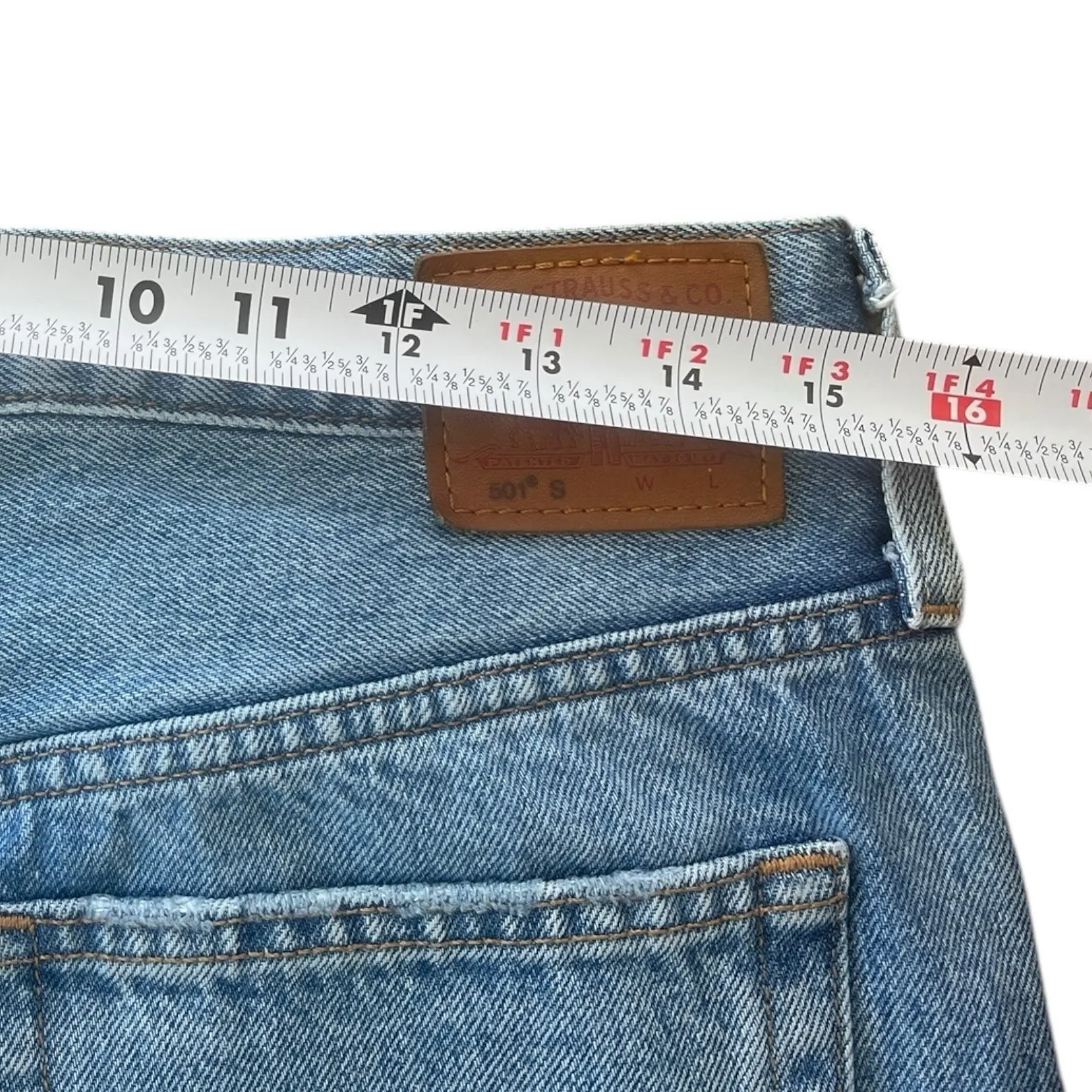 Levi's 501 High Waist Button Fly Distressed Light Wash Skinny Jeans 29x28 Indie - Image 9