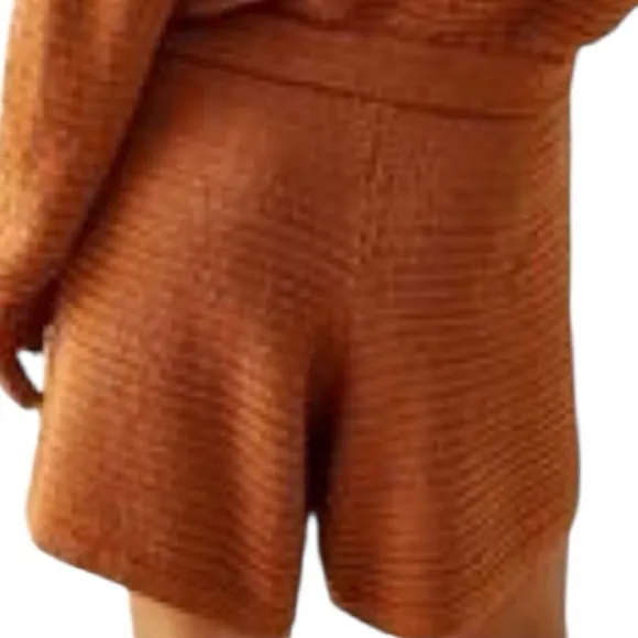 FREE PEOPLE BEACH PULLON SHORTS Textured Knit Sweater in Rust S - Image 2